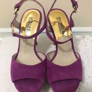 Stiletto heels. Size 4M. Brand New.